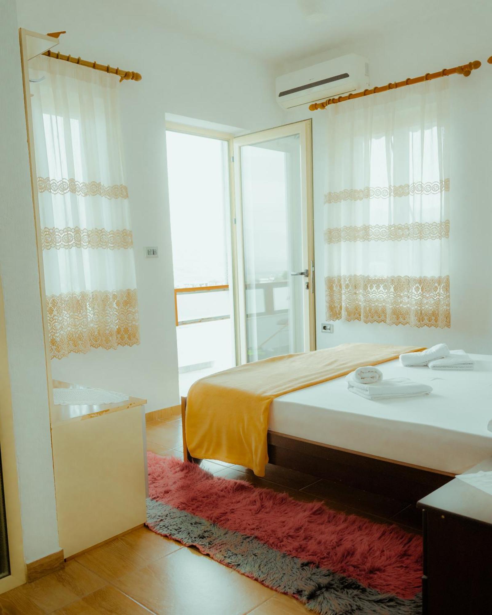 Guesthouse Shtino Gjirokastër Eksteriør billede