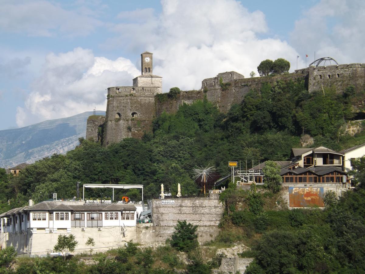 Guesthouse Shtino Gjirokastër Eksteriør billede